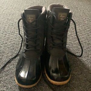 Bass duck boots 🦆